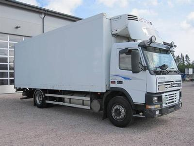 医药冷链运输箱精准检测